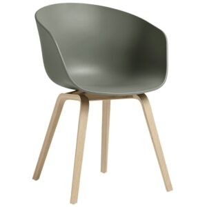 HAY Šedozelená plastová židle AAC 22 s dubovou podnoží