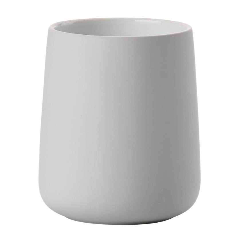 Zone Denmark Světle šedý porcelánový kelímek na kartáčky Nova